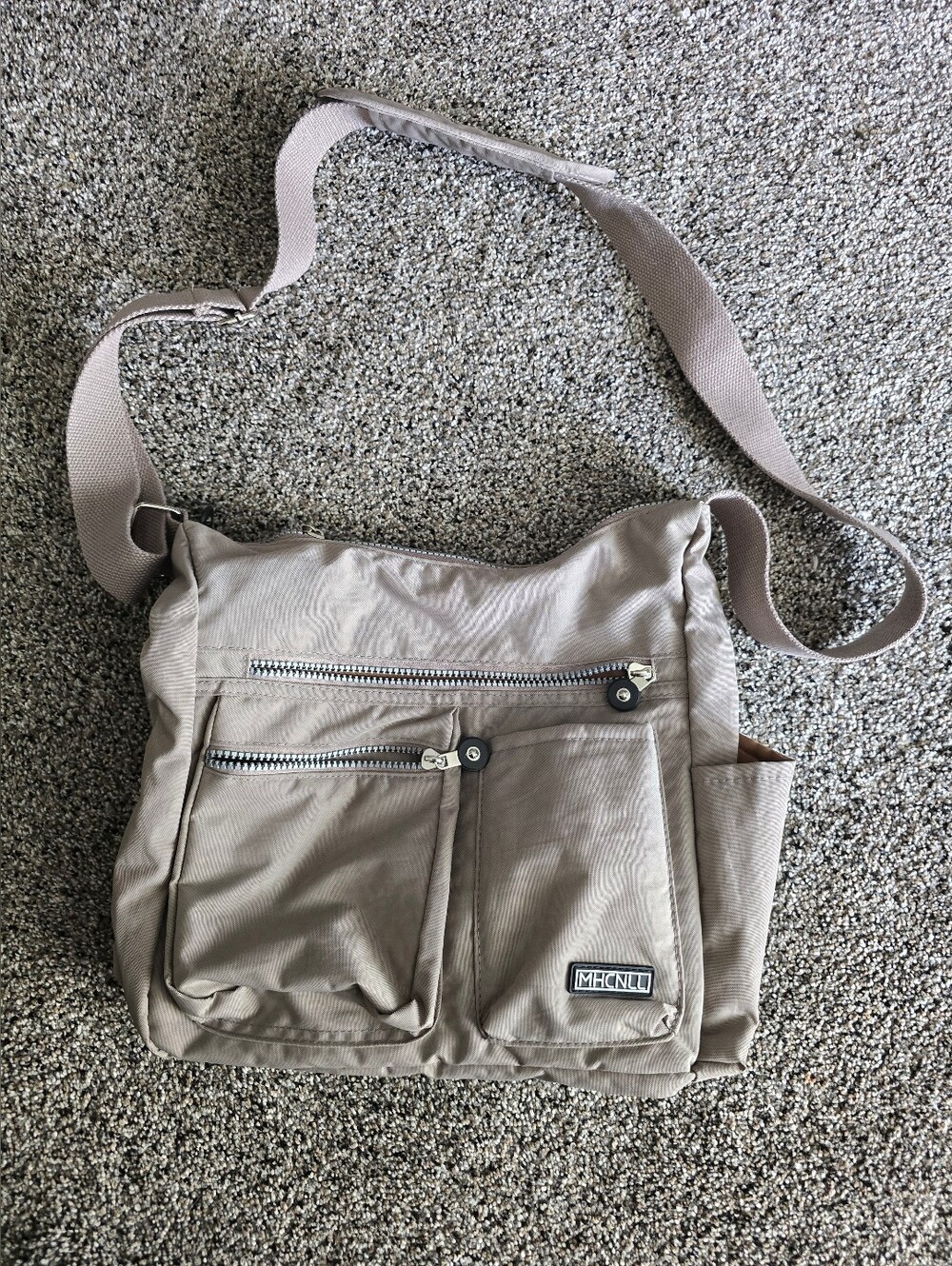 Crossbody Bag w/Anti-Theft RFID Pocket Leightweight Water-Resistant